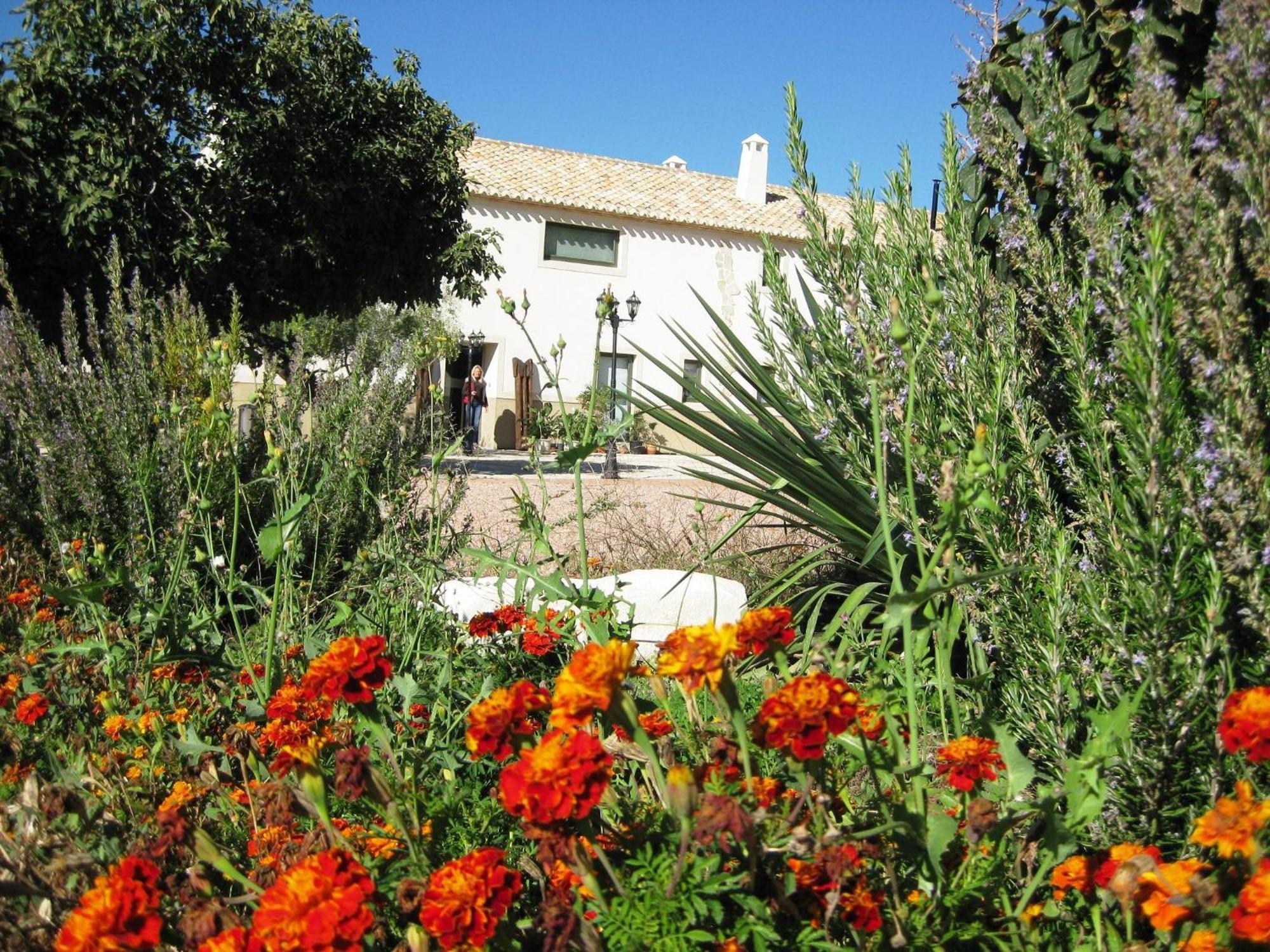 Hotel Jardines De Casablanca Caravaca De La Cruz Exterior foto